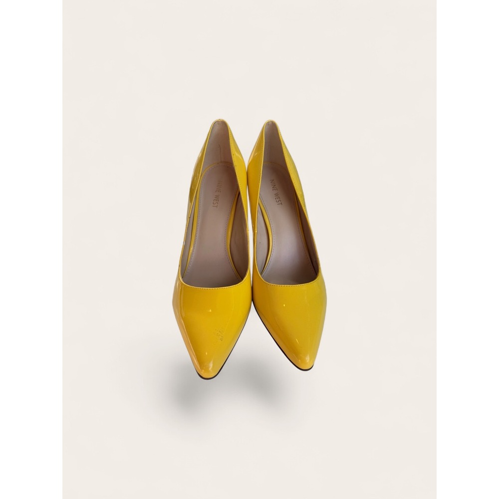Nine West Shimmer Yellow Patent Heels 11M Pointed Toe 4" Stilettos - Picture 3 of 9